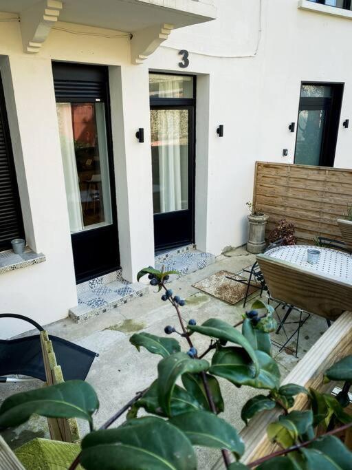 Rdc Avec Sa Terrasse Privée