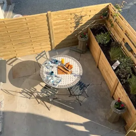 Apt Rdc Avec Sa Terrasse Privee Saint-Malo Exterior photo